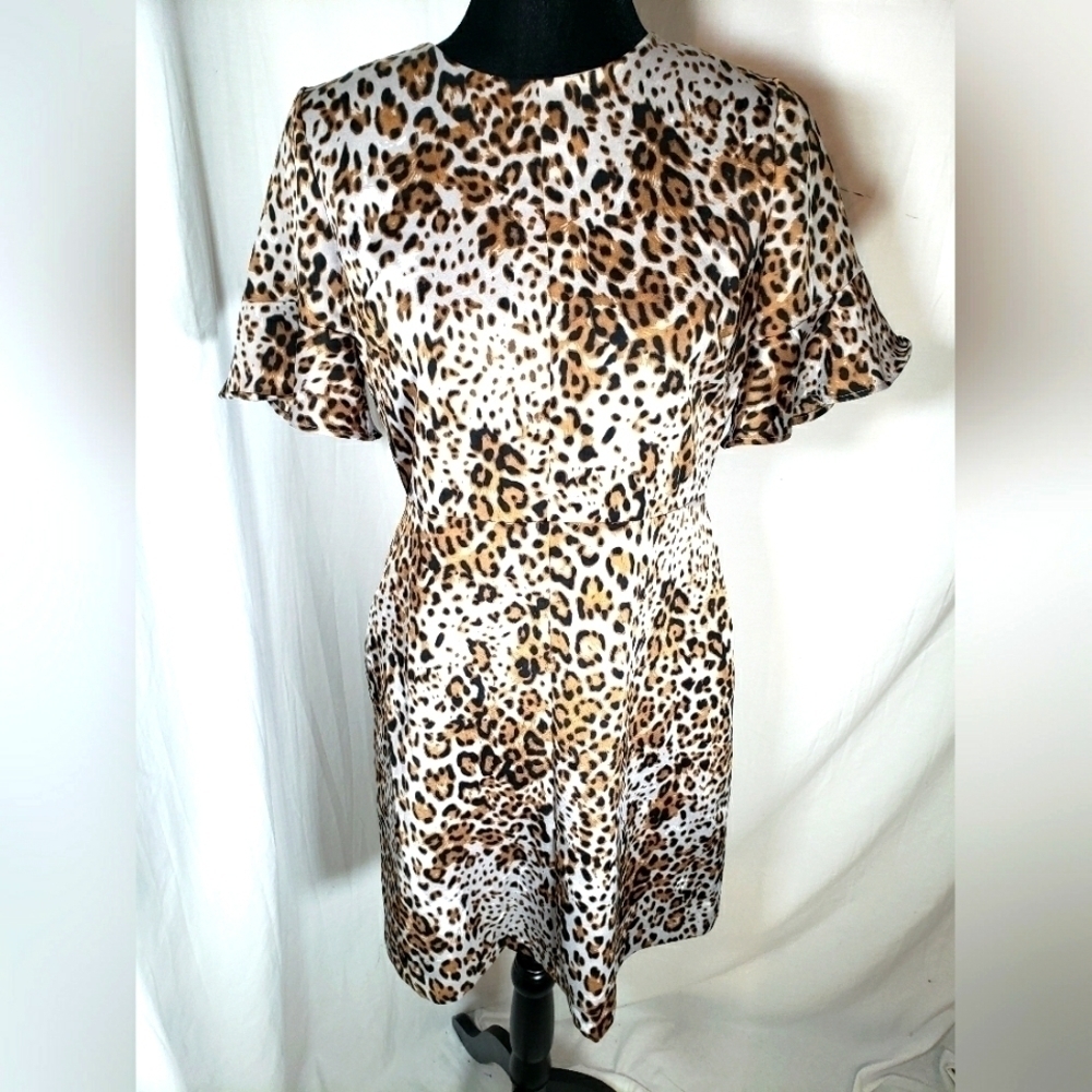Banana Republic Leopard Print Short Sleeve Dress Sz 4